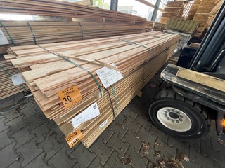 Ca. 54x Douglas channelsiding, 18x137mm, lengte 400cm